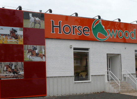 Voici la façade du magasin HorseWood de Lille